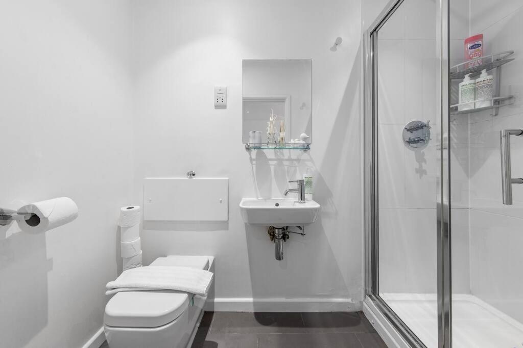 Stylish Sleep6 Flat At Iconic Piccadilly Circusvr6 Apartment London Exterior photo